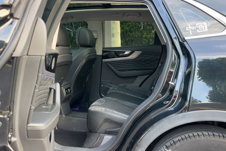 Used Hongqi HS5 2022 2.0T Smart Connect Flagship Edition Left Rear Seat