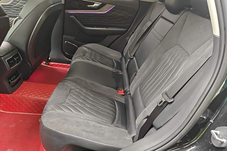 Used Hongqi HS5 2022 Revised Version 2.0T Smart Connect Flagship Edition Left Rear Seat