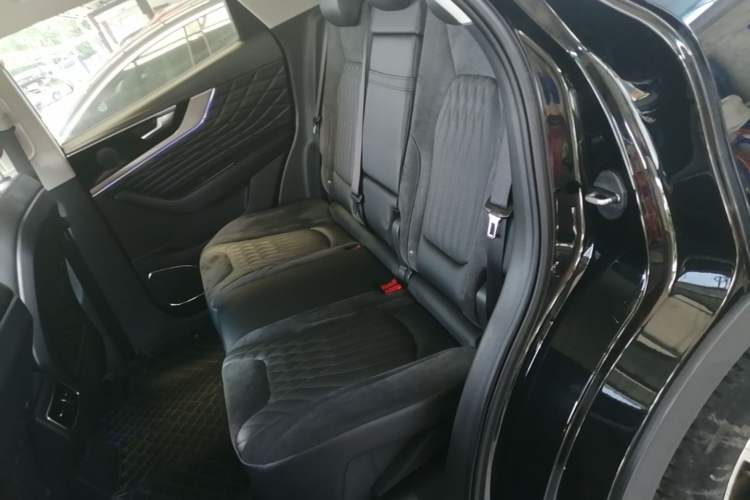 Used Hongqi HS5 2022 Revised Version 2.0T Smart Connect Flagship Edition Left Rear Seat