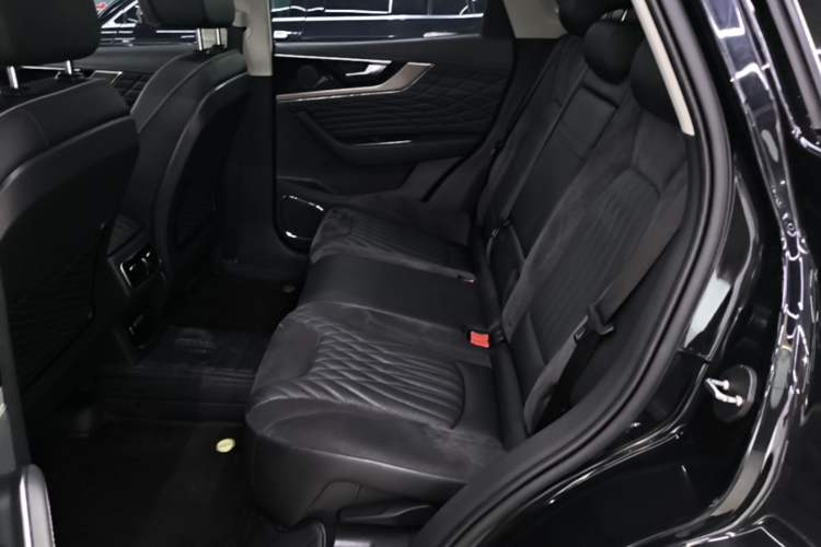 Used Hongqi HS5 2022 Revised Version 2.0T Smart Connect Flagship Edition Left Rear Seat