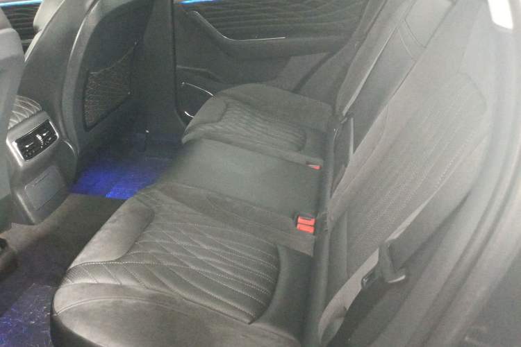 Used Hongqi HS5 2022 Revised Version 2.0T Smart Connect Flagship Edition Left Rear Seat