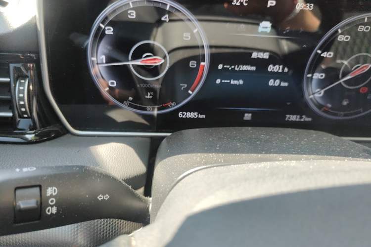 Used Hongqi HS5 2022 Revised Version 2.0T Smart Connect Flagship Edition Odometer Close Up
