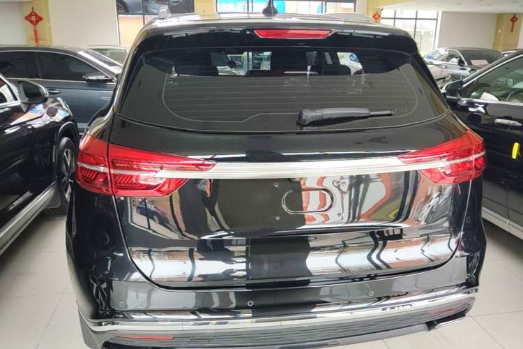Used Hongqi HS5 2022 Revised Version 2.0T Smart Connect Flagship Edition Rear
