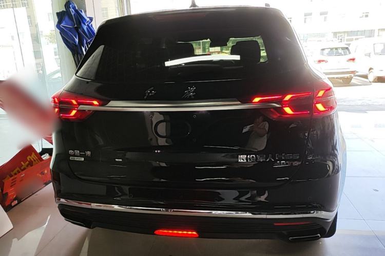 Used Hongqi HS5 2022 Facelifted Version 2.0T Smart Connect Flagship All-Wheel-Drive Edition Rear