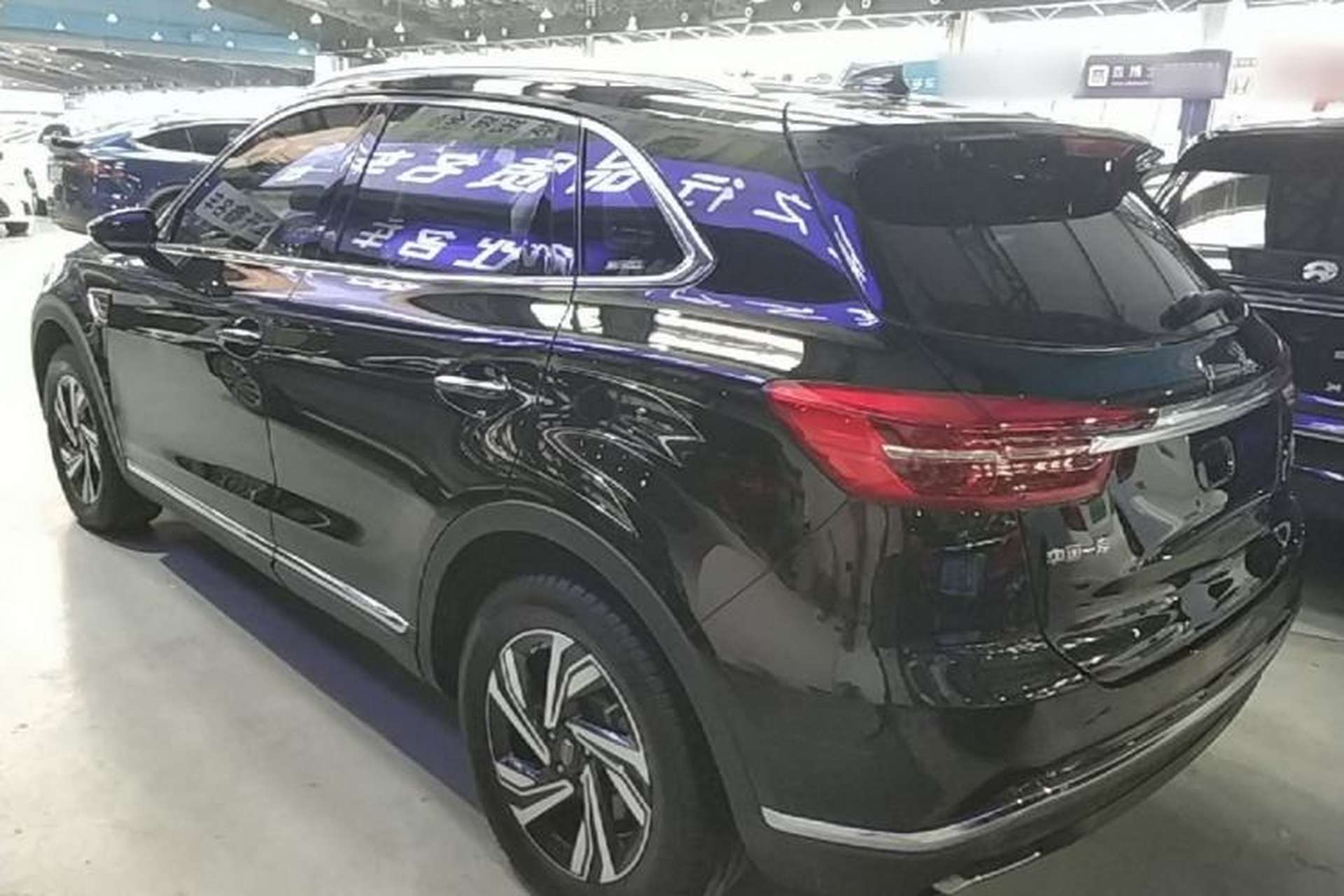 Used Hongqi HS5 2022 2.0T Smart Connect Flagship Enjoyment Purchase Edition Rear Left 45 Deg