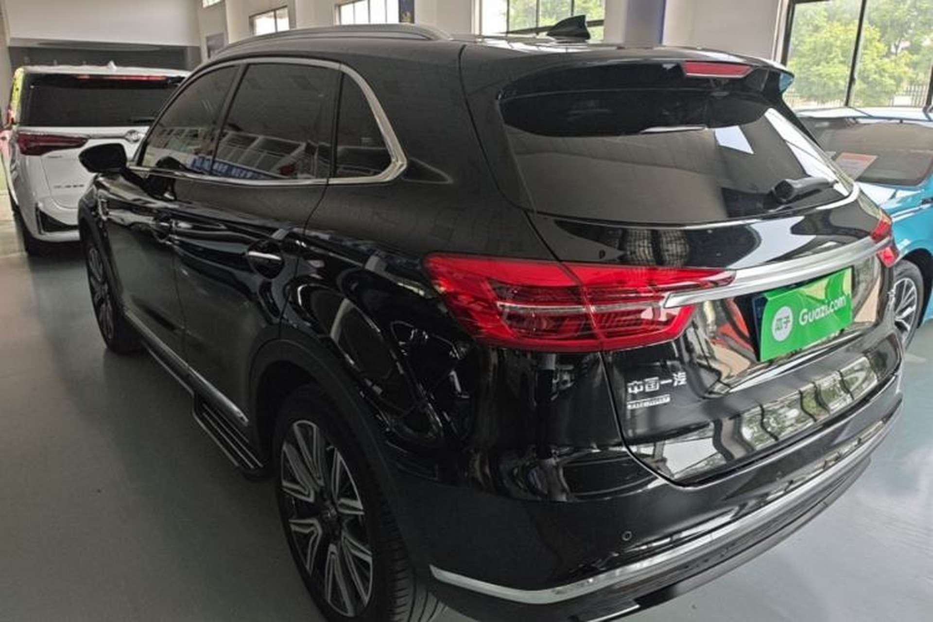Used Hongqi HS5 2022 Facelifted Version 2.0T Smart Connect Flagship All-Wheel-Drive Edition Rear Left 45 Deg