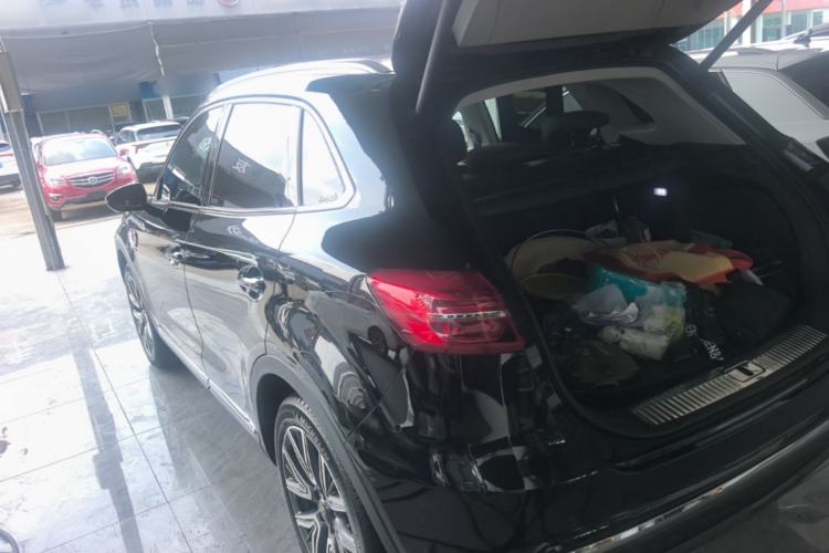 Used Hongqi HS5 2022 Facelifted Version 2.0T Smart Connect Flagship All-Wheel-Drive Edition Rear Left 45 Deg