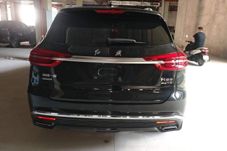 Used Hongqi HS5 2022 Facelifted Version 2.0T Smart Connect Flagship All-Wheel-Drive Edition Rear