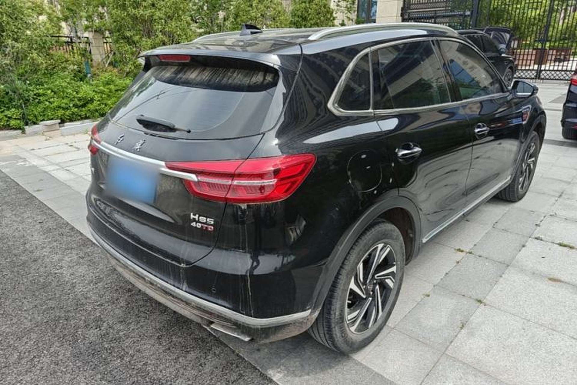 Used Hongqi HS5 2022 2.0T Smart Connect Flagship Edition Rear Right 45 Deg