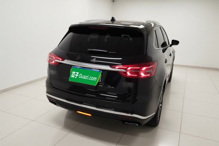 Used Hongqi HS5 2022 Facelifted Version 2.0T Smart Connect Flagship All-Wheel-Drive Edition Rear Right 45 Deg
