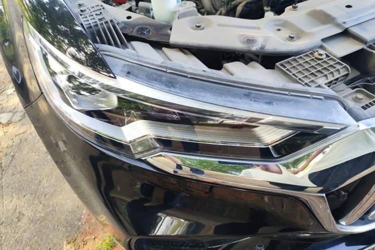 Used Hongqi HS5 2022 2.0T Smart Connect Flagship Edition Right Front Headlight