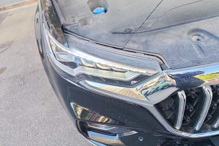 Used Hongqi HS5 2022 Revised Version 2.0T Smart Connect Flagship Edition Right Front Headlight