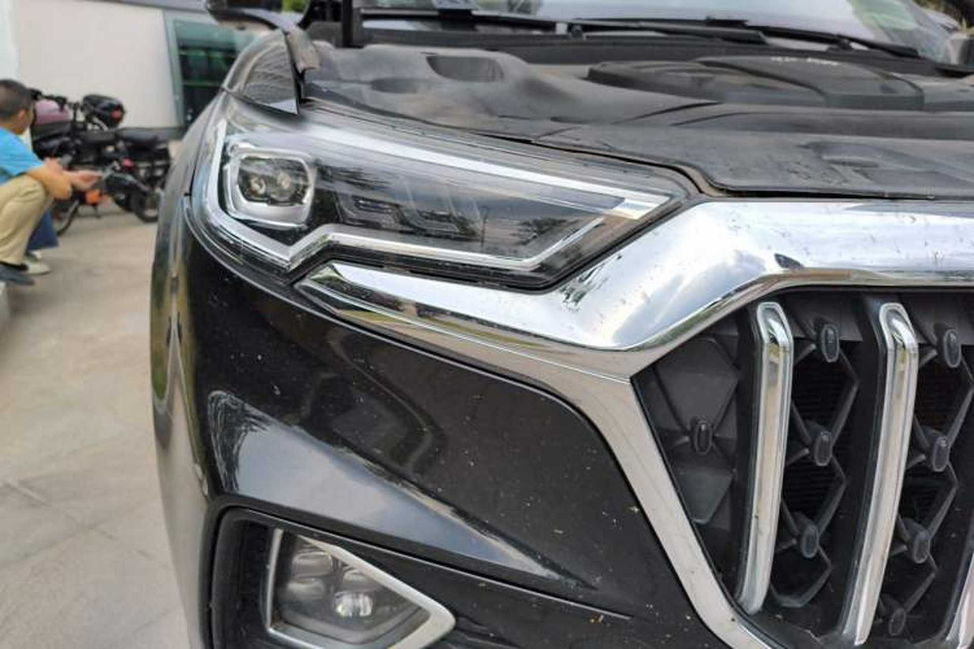 Used Hongqi HS5 2022 Revised Version 2.0T Smart Connect Flagship Edition Right Front Headlight