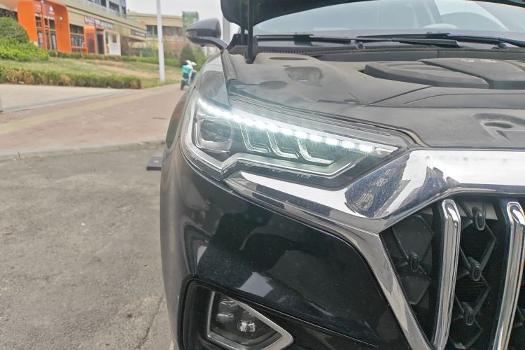 Used Hongqi HS5 2022 2.0T Smart Connect Flagship Enjoyment Purchase Edition Right Front Headlight