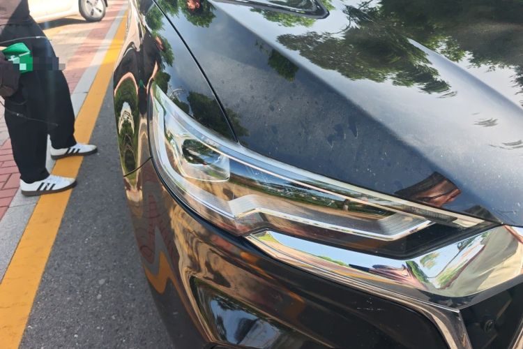 Used Hongqi HS5 2022 Facelifted Version 2.0T Smart Connect Flagship All-Wheel-Drive Edition Right Front Headlight