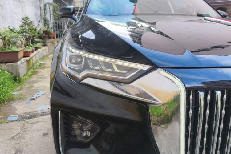 Used Hongqi HS5 2022 Revised Version 2.0T Smart Connect Flagship Edition Right Front Headlight