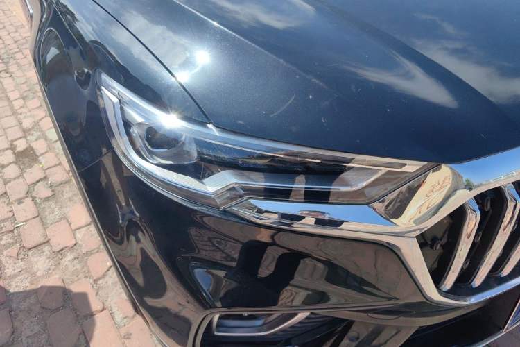 Used Hongqi HS5 2022 2.0T Smart Connect Flagship All-Wheel-Drive Version Right Front Headlight