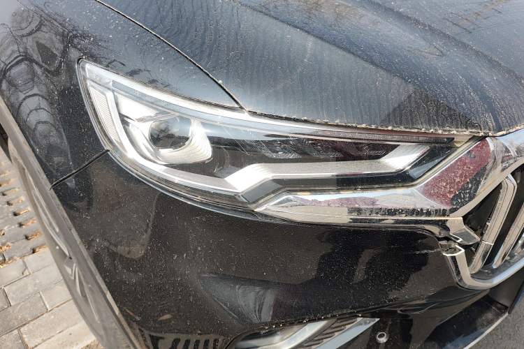 Used Hongqi HS5 2022 2.0T Smart Connect Flagship Edition Right Front Headlight