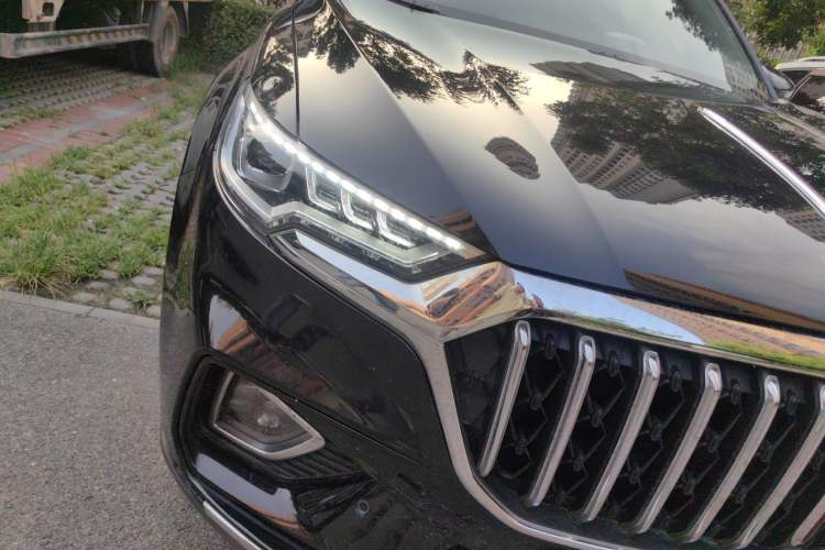 Used Hongqi HS5 2022 2.0T Smart Connect Flagship Enjoyment Purchase Edition Right Front Headlight