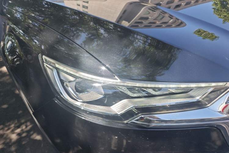 Used Hongqi HS5 2022 Revised Version 2.0T Smart Connect Flagship Edition Right Front Headlight