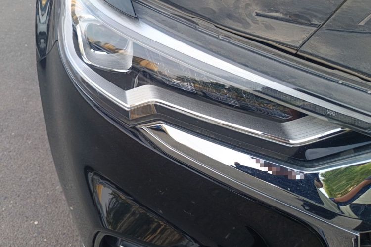 Used Hongqi HS5 2022 Revised Version 2.0T Smart Connect Flagship Edition Right Front Headlight