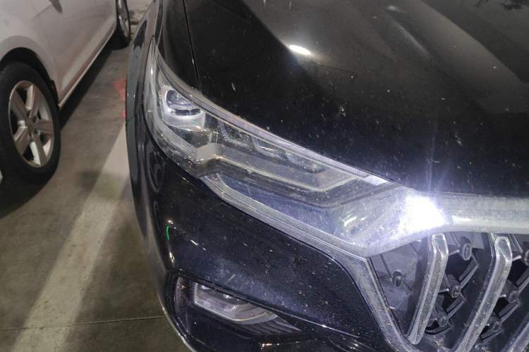 Used Hongqi HS5 2022 Revised Version 2.0T Smart Connect Flagship Edition Right Front Headlight