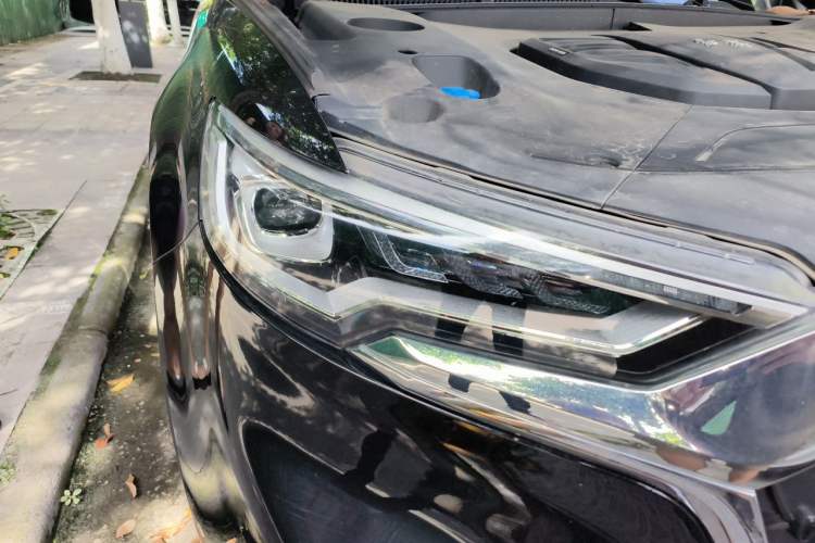 Used Hongqi HS5 2022 Revised Version 2.0T Smart Connect Flagship Edition Right Front Headlight