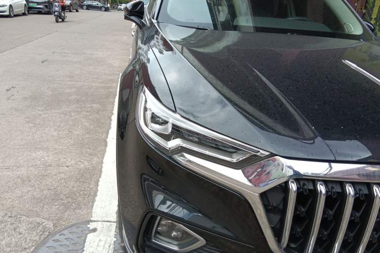 Used Hongqi HS5 2022 Revised Version 2.0T Smart Connect Flagship Edition Right Front Headlight