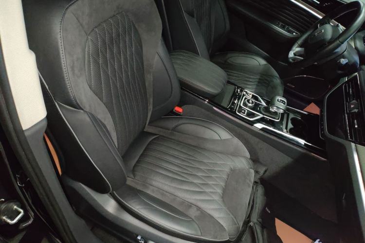 Used Hongqi HS5 2022 Revised Version 2.0T Smart Connect Flagship Edition Right Front Seat
