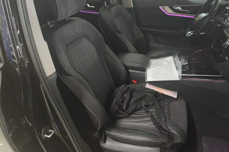 Used Hongqi HS5 2022 Revised Version 2.0T Smart Connect Flagship Edition Right Front Seat