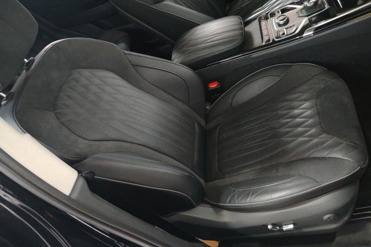 Used Hongqi HS5 2022 Revised Version 2.0T Smart Connect Flagship Edition Right Front Seat