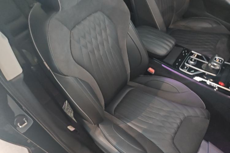 Used Hongqi HS5 2022 Revised Version 2.0T Smart Connect Flagship Edition Right Front Seat