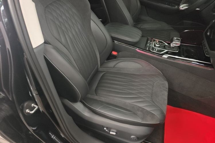 Used Hongqi HS5 2022 Revised Version 2.0T Smart Connect Flagship Edition Right Front Seat
