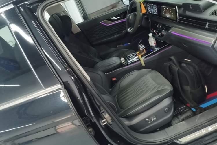 Used Hongqi HS5 2022 2.0T Smart Connect Flagship Enjoyment Purchase Edition Right Front Seat