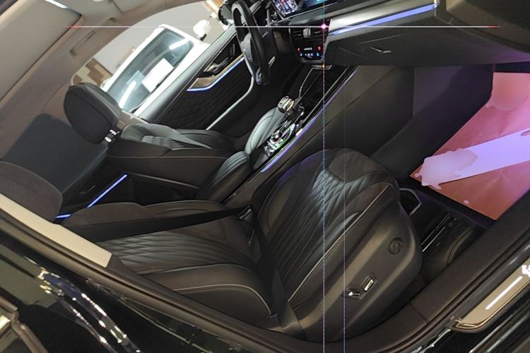Used Hongqi HS5 2022 Revised Version 2.0T Smart Connect Flagship Edition Right Front Seat