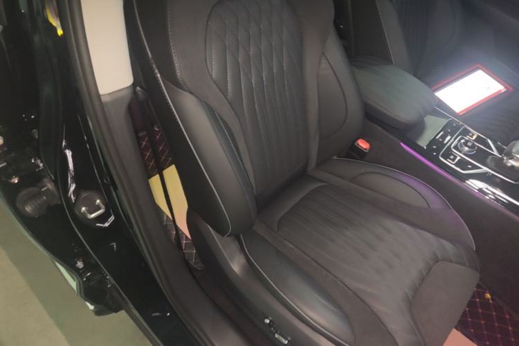 Used Hongqi HS5 2022 Revised Version 2.0T Smart Connect Flagship Edition Right Front Seat
