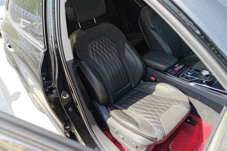 Used Hongqi HS5 2022 Revised Version 2.0T Smart Connect Flagship Edition Right Front Seat