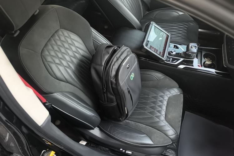Used Hongqi HS5 2022 Revised Version 2.0T Smart Connect Flagship Edition Right Front Seat