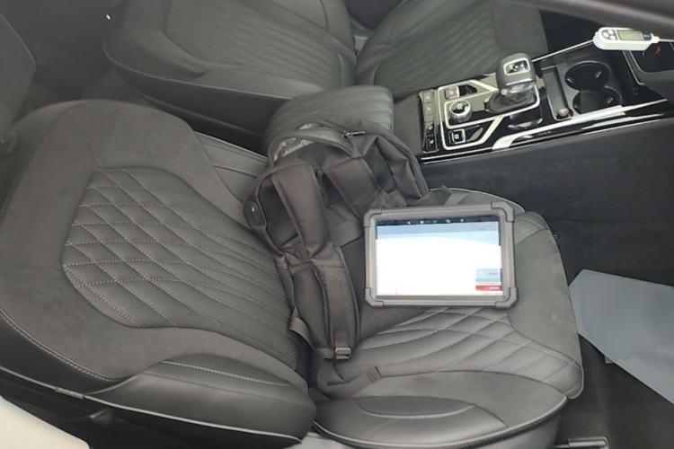 Used Hongqi HS5 2022 Revised Version 2.0T Smart Connect Flagship Edition Right Front Seat