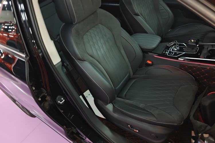 Used Hongqi HS5 2022 Revised Version 2.0T Smart Connect Flagship Edition Right Front Seat