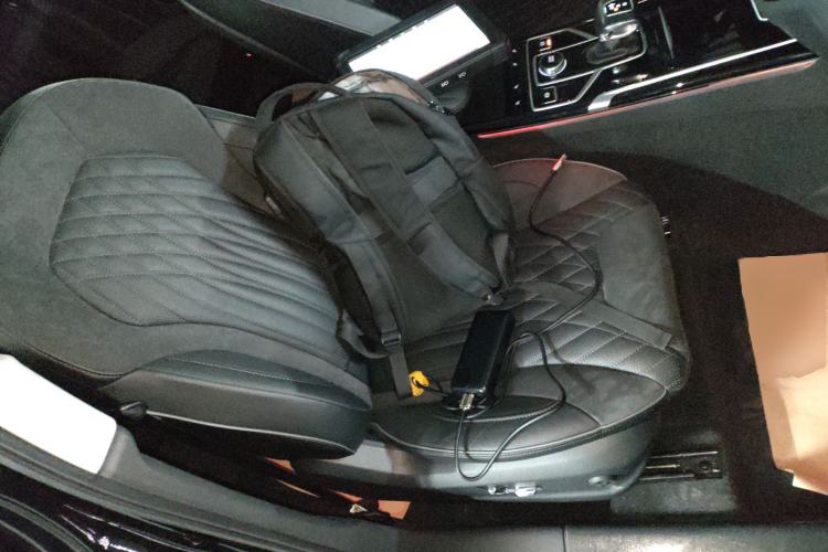 Used Hongqi HS5 2022 Revised Version 2.0T Smart Connect Flagship Edition Right Front Seat