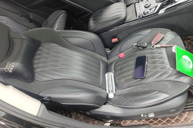 Used Hongqi HS5 2022 Revised Version 2.0T Smart Connect Flagship Edition Right Front Seat