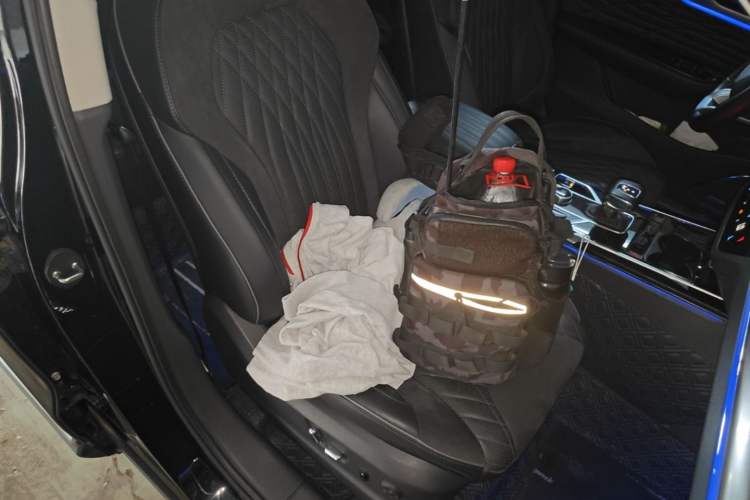 Used Hongqi HS5 2022 Revised Version 2.0T Smart Connect Flagship Edition Right Front Seat