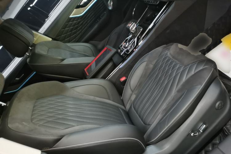 Used Hongqi HS5 2022 Revised Version 2.0T Smart Connect Flagship Edition Right Front Seat