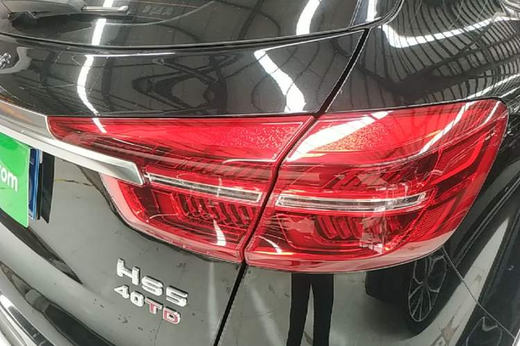 Used Hongqi HS5 2022 2.0T Smart Connect Flagship Edition Right Rear Taillight