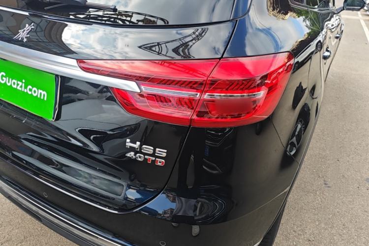 Used Hongqi HS5 2022 Facelifted Version 2.0T Smart Connect Flagship All-Wheel-Drive Edition Right Rear Taillight