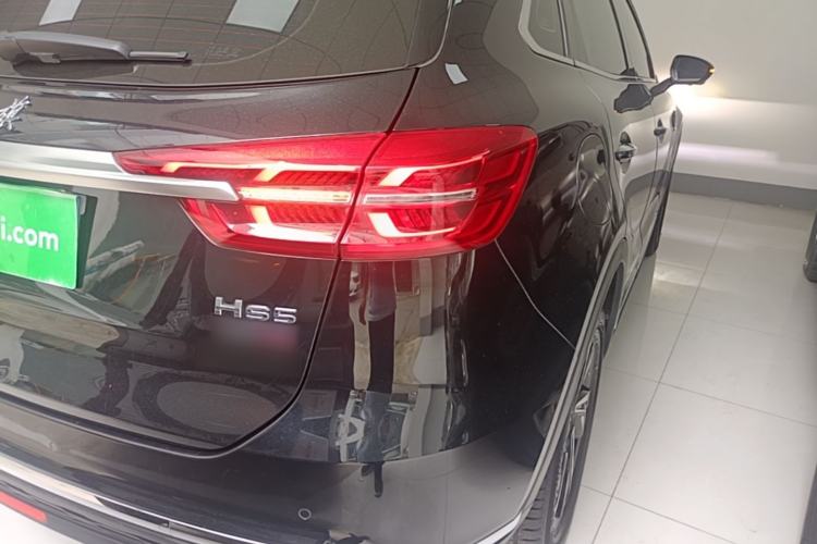 Used Hongqi HS5 2022 Revised Version 2.0T Smart Connect Flagship Edition Right Rear Taillight
