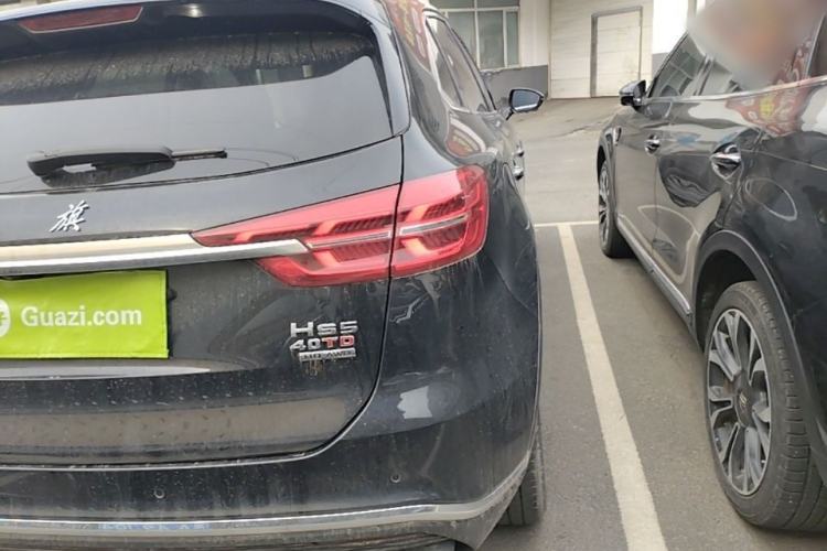 Used Hongqi HS5 2022 Facelifted Version 2.0T Smart Connect Flagship All-Wheel-Drive Edition Right Rear Taillight