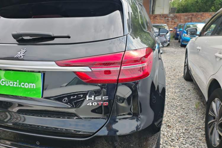 Used Hongqi HS5 2022 Facelifted Version 2.0T Smart Connect Flagship All-Wheel-Drive Edition Right Rear Taillight