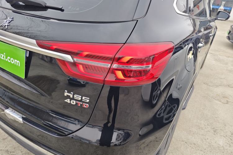 Used Hongqi HS5 2022 Revised Version 2.0T Smart Connect Flagship Edition Right Rear Taillight